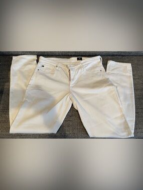 Ag Adriano Goldschmied White Denim Jeans with Subtle Logo Patch